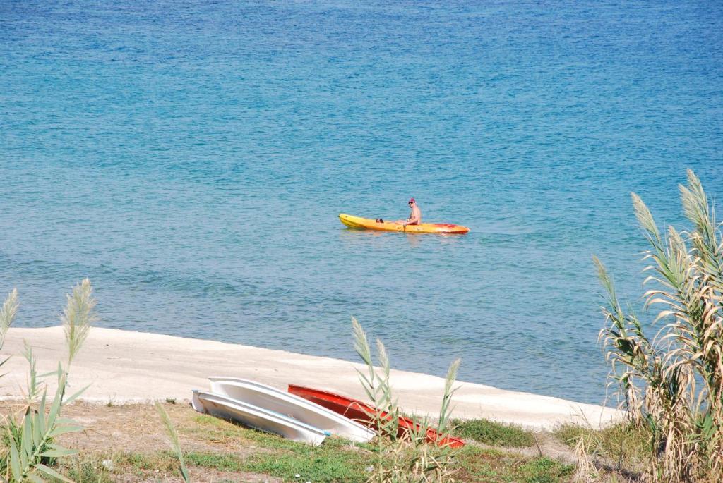 Kavos Psarou Studios & Apartments Eksteriør bilde