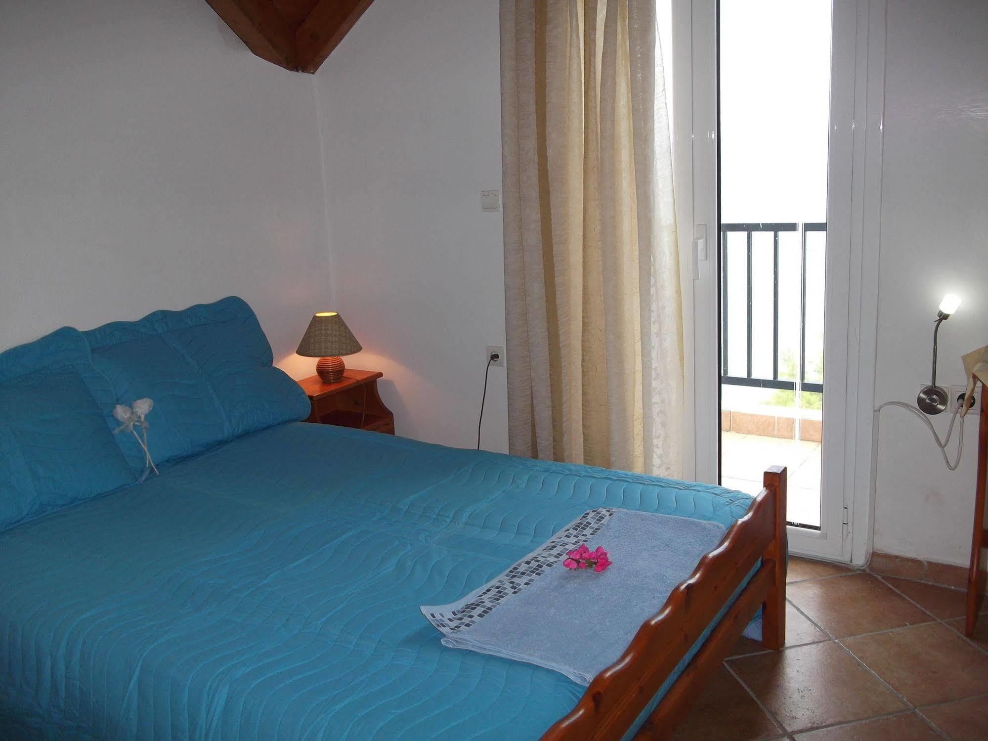 Kavos Psarou Studios & Apartments Eksteriør bilde
