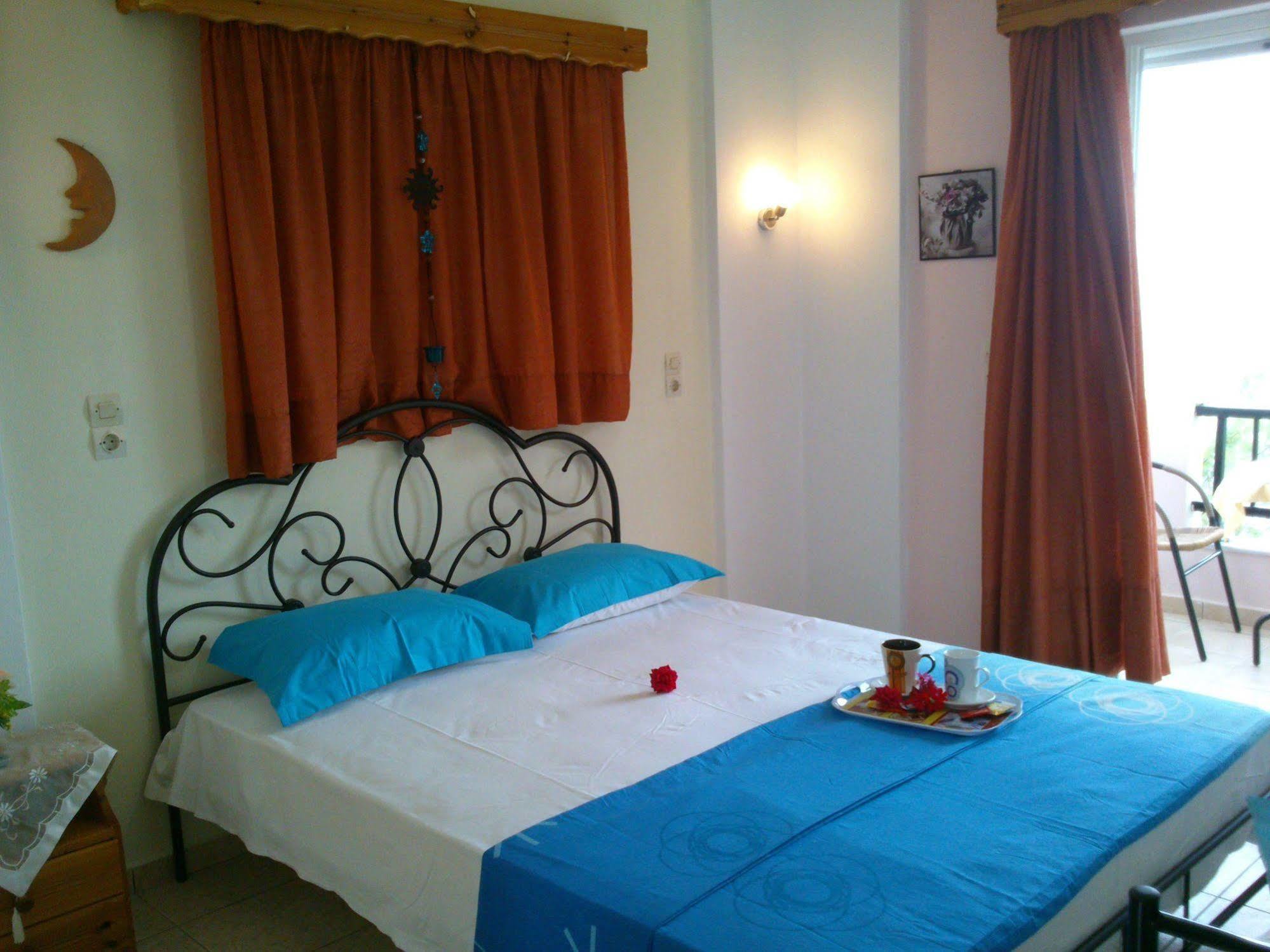 Kavos Psarou Studios & Apartments Eksteriør bilde