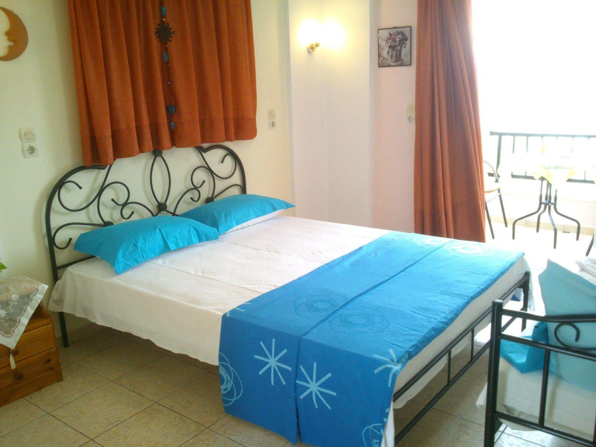 Kavos Psarou Studios & Apartments Eksteriør bilde